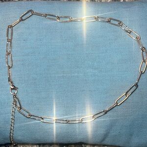 This is a gold necklace be that has not been worn.